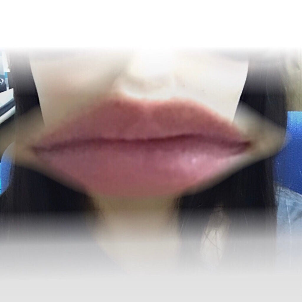 まりな on LIPS 「可愛すぎるデパコスリップ💄✨こんにちはまりなです🐶今日は、最近..」(3枚目)