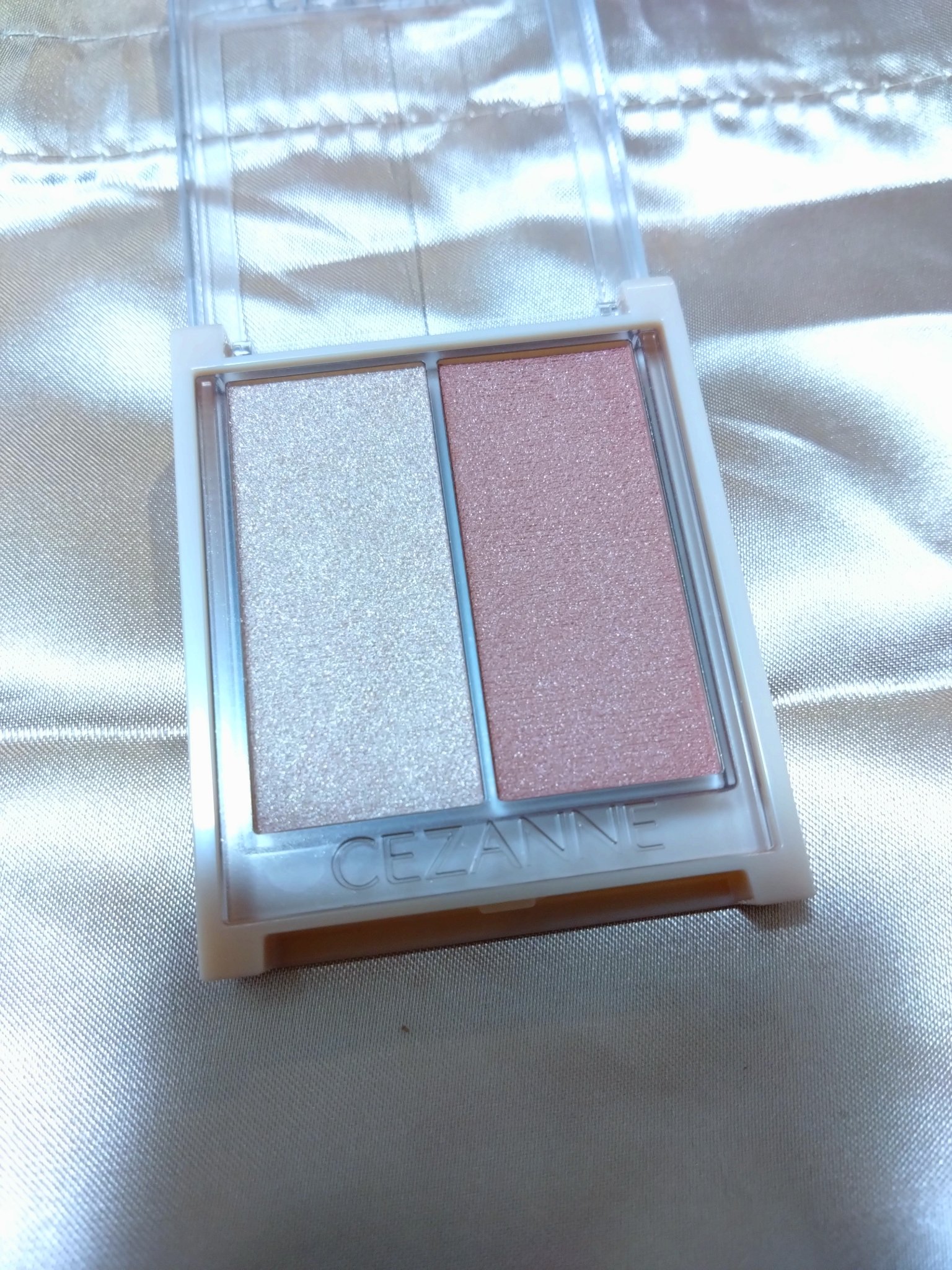 フェイスグロウカラー/CEZANNE/クリームハイライトを使ったクチコミ（2枚目）