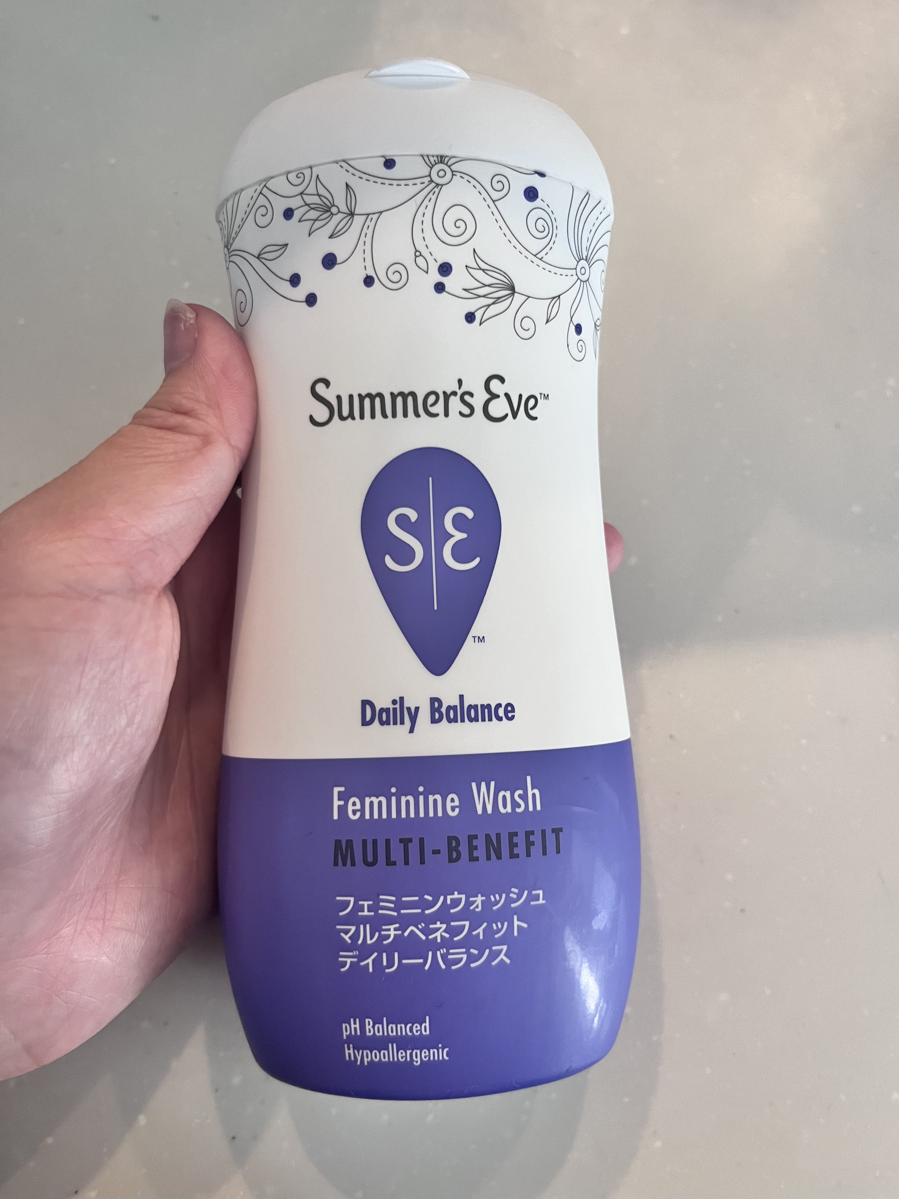 フェミニンウォッシュ マルチベネフィット デイリーバランス/Summer's Eve(サマーズイブ)/デリケートゾーンケアを使ったクチコミ（1枚目）