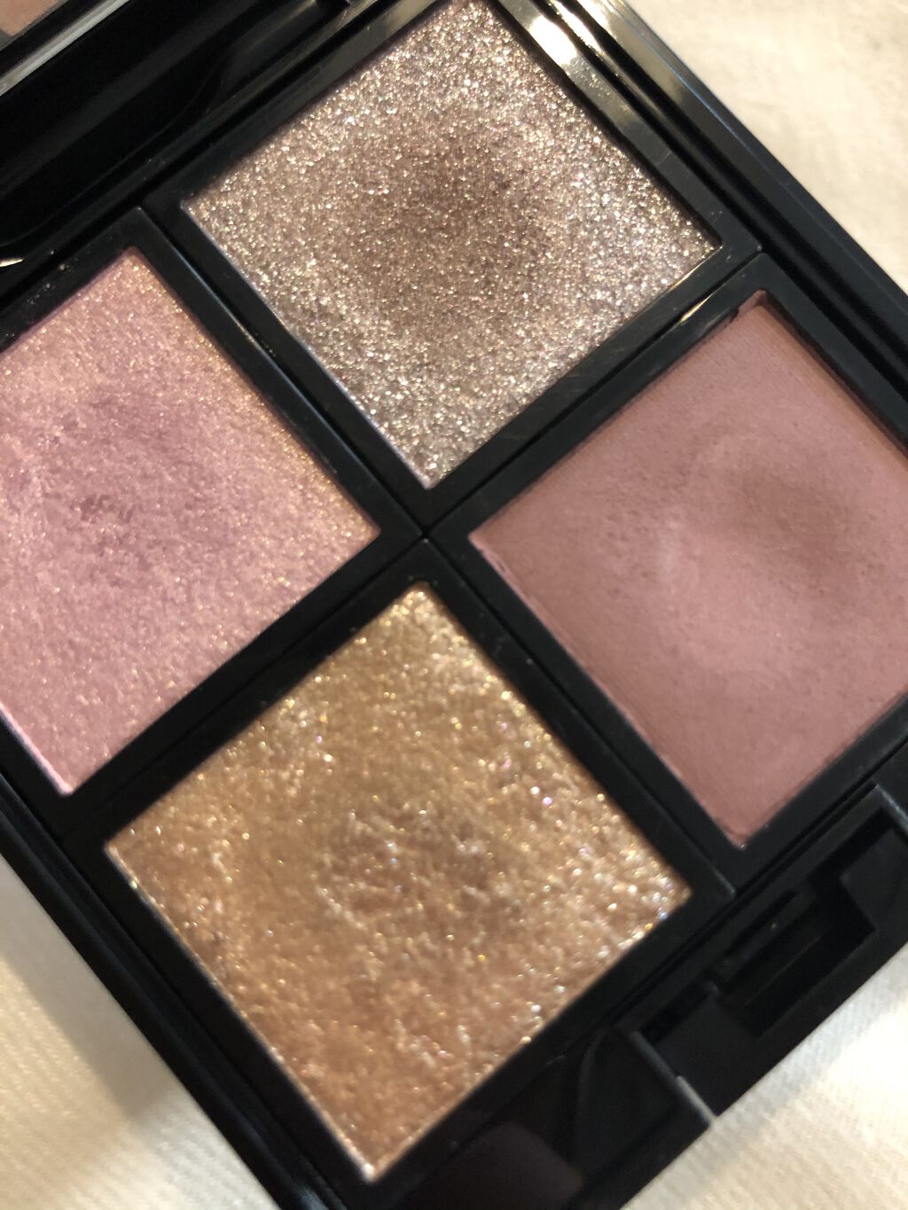 アディクション ザ アイシャドウ/ADDICTION/単色アイシャドウを使ったクチコミ（3枚目）