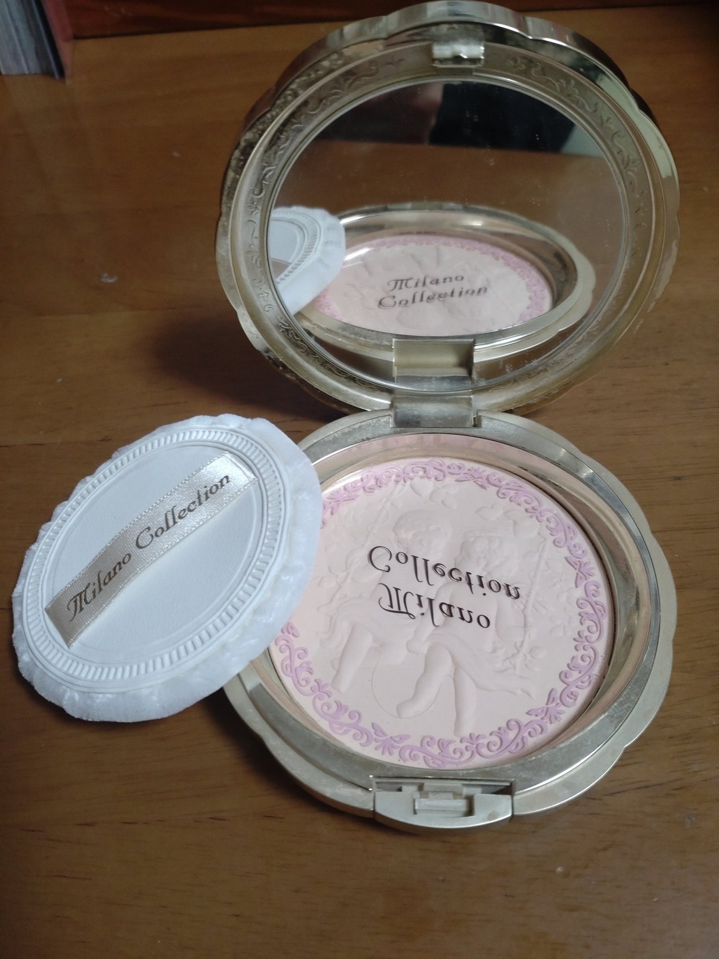 フェースアップパウダー2023/ミラノコレクション/プレストパウダーを使ったクチコミ(2枚目)