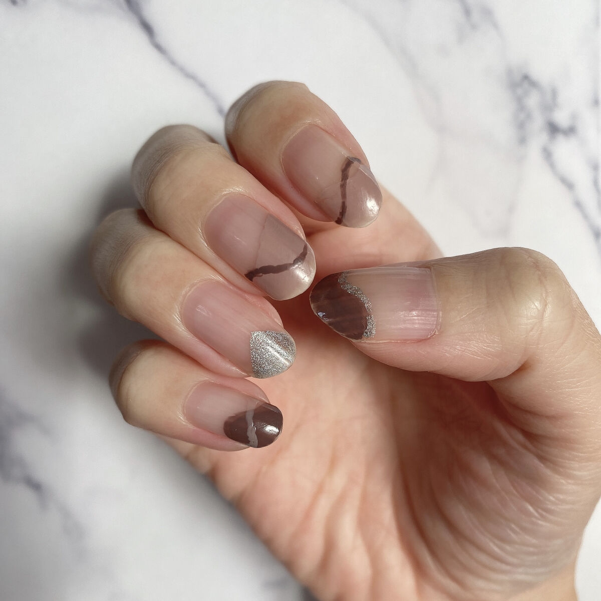 カラフルネイルズ/キャンメイク/マニキュアを使ったクチコミ（2枚目）