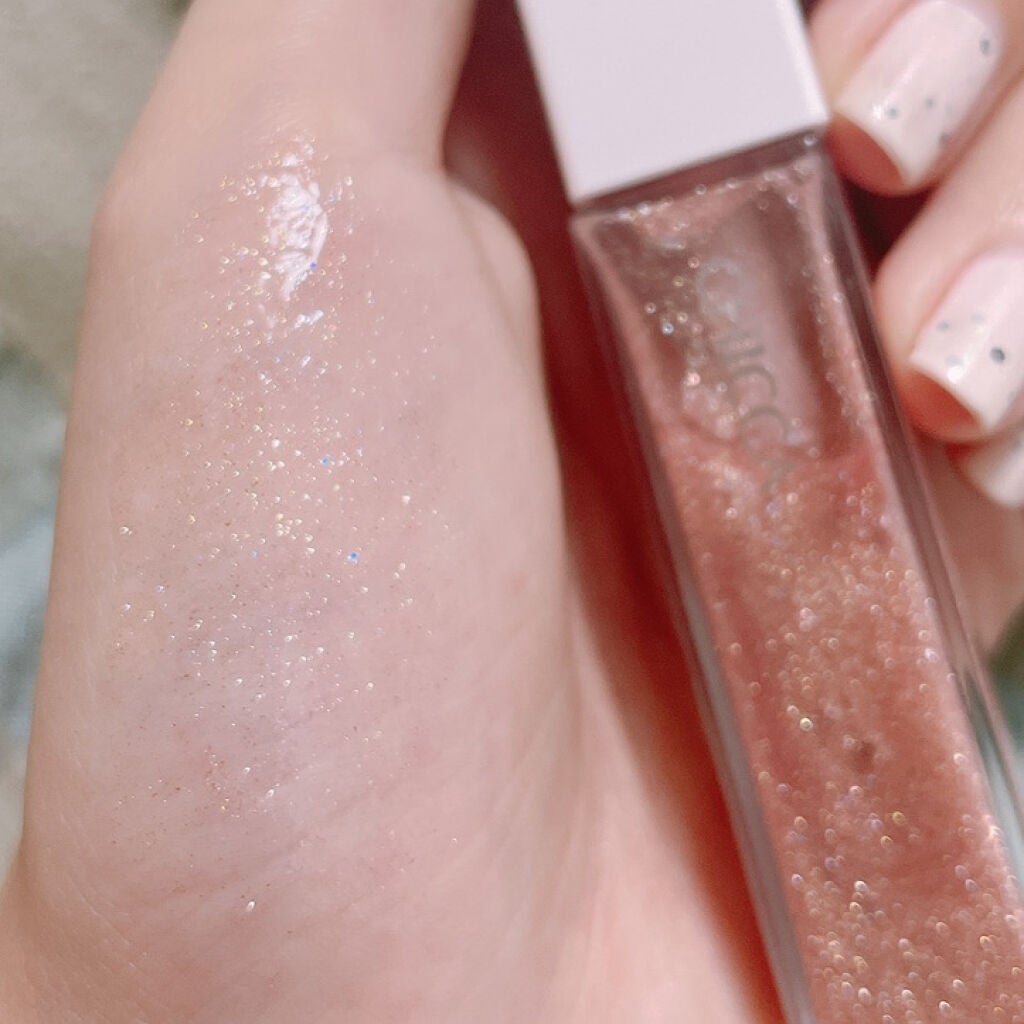 メスメリック グロスオン/CHICCA/リップグロスを使ったクチコミ(2枚目)