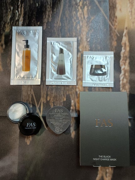 FAS ザ ブラック デイ マッサージ マスク/FAS/洗い流すパック・マスクを使ったクチコミ(5枚目)