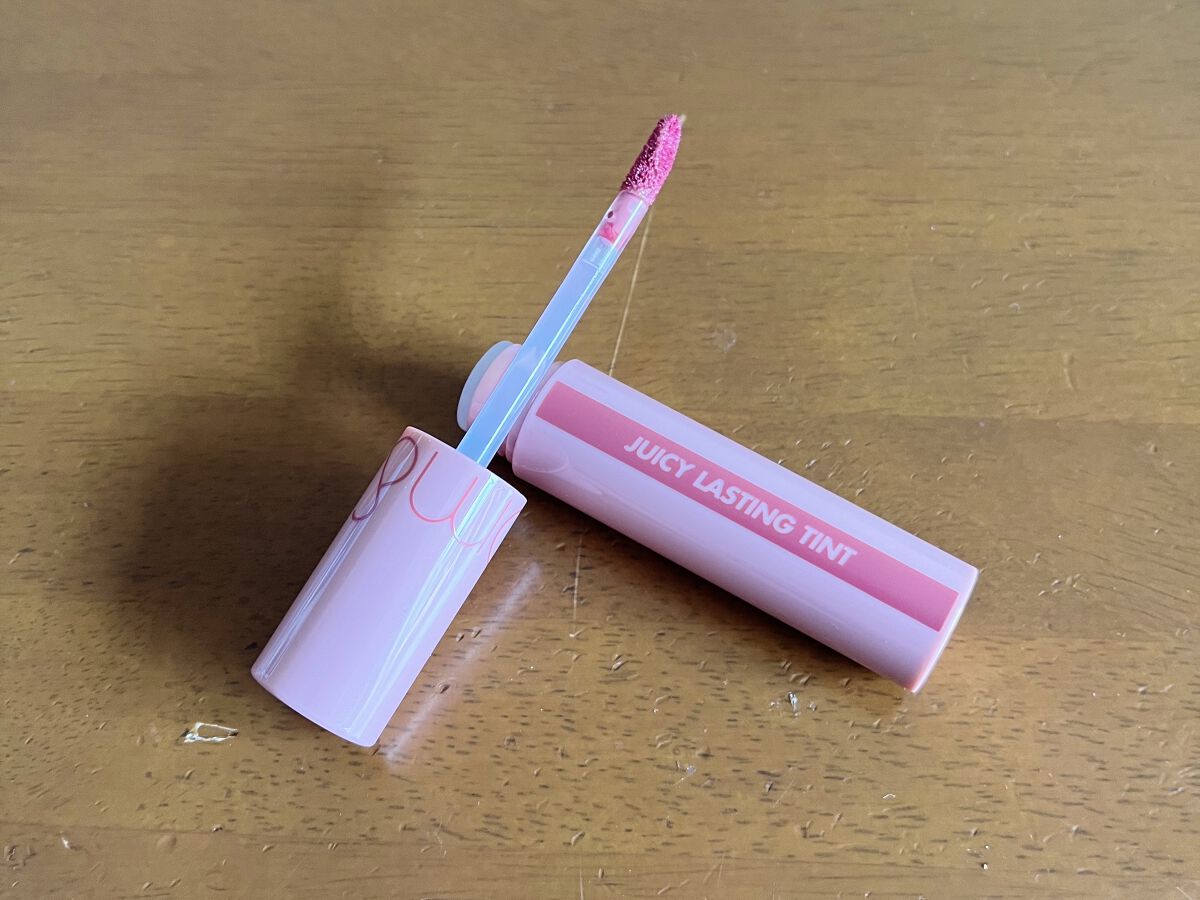 ジューシーラスティングティント/rom&nd/リップティントを使ったクチコミ（2枚目）