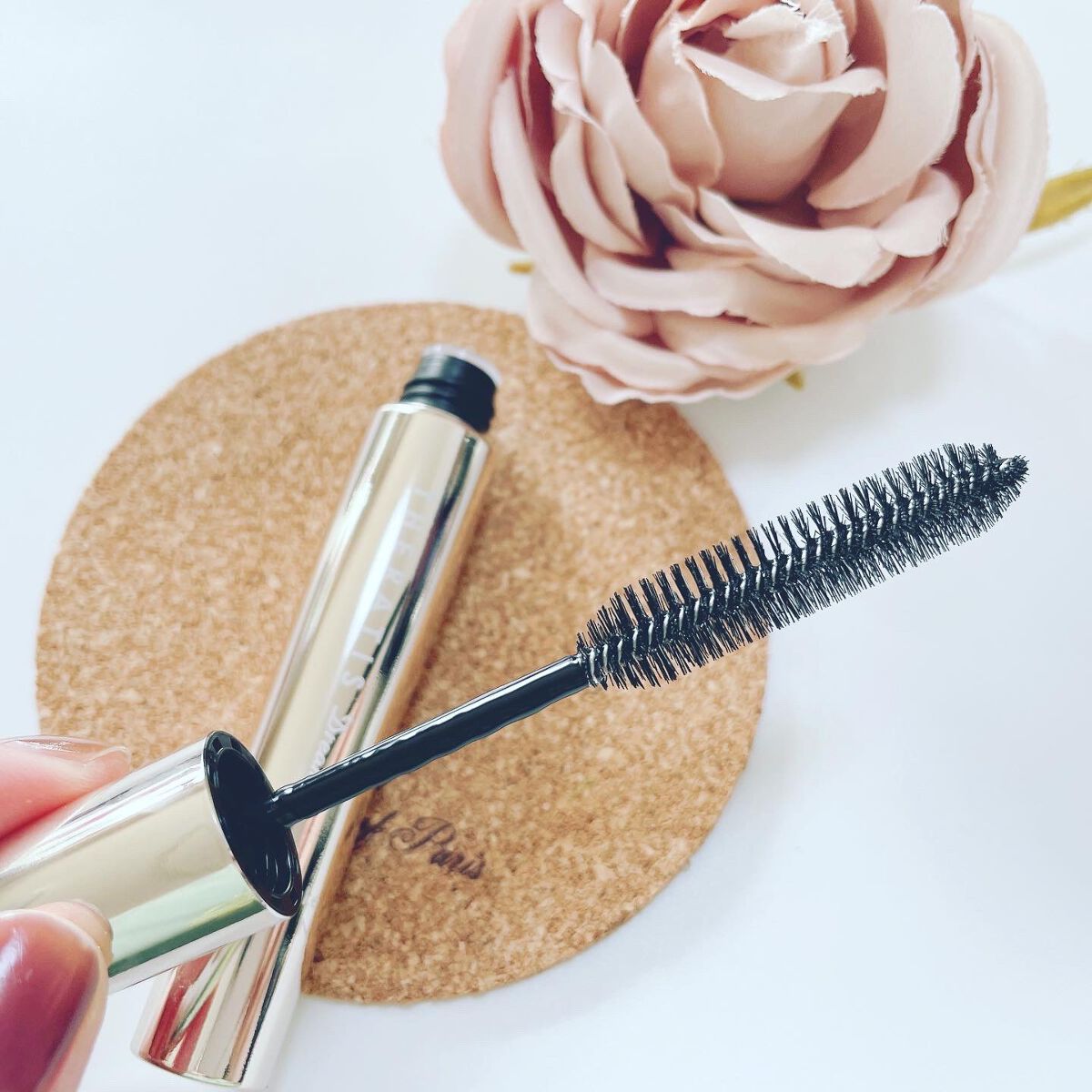 ドリーミー マトメイク スティック ナチュラル/THERATIS/ヘアジェルを使ったクチコミ(2枚目)