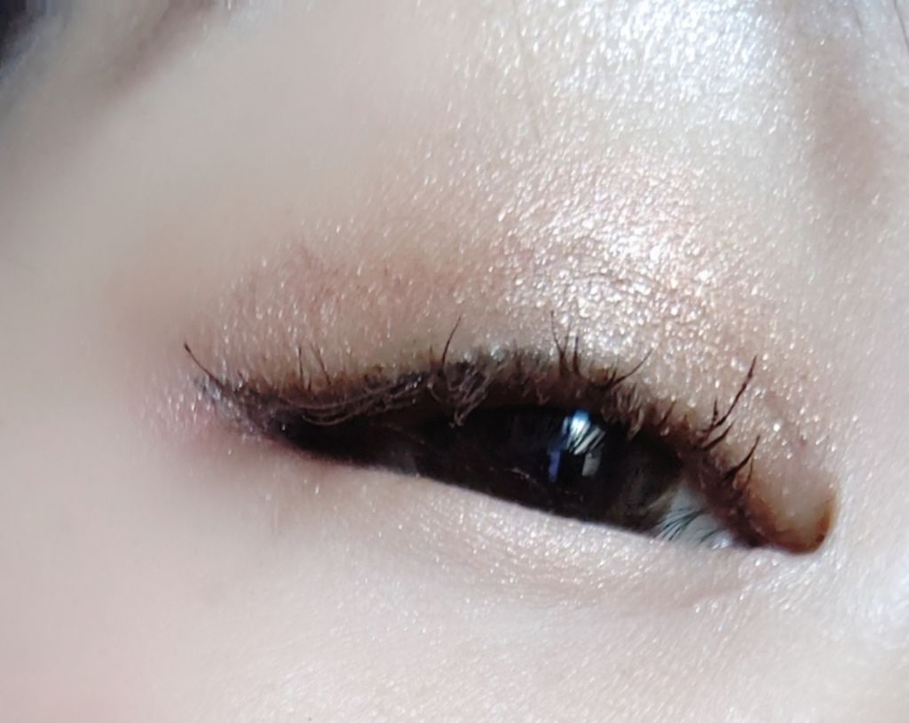 UR GLAM　BLOOMING EYE COLOR PALETTE/U R GLAM/アイシャドウパレットを使ったクチコミ（3枚目）