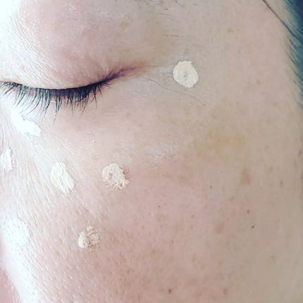 タトゥーウォータープルーフスカーコンシーラー/フォレンコス/リキッドコンシーラーを使ったクチコミ(5枚目)