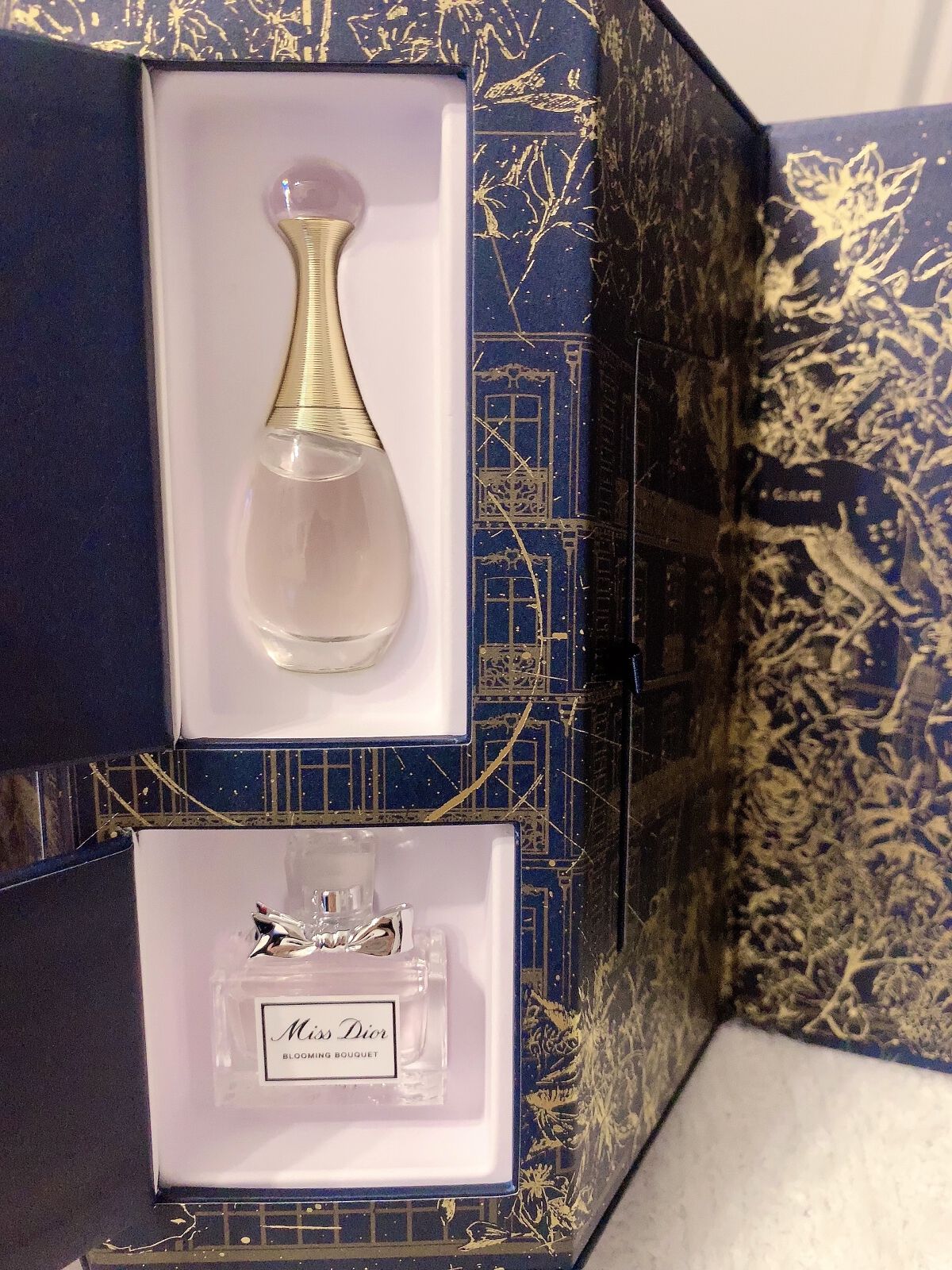 ★期間限定値下‼️★ディオール ブルーミングブーケ オードゥトワレ オムコロン 限定香水(レディース)】ミス ディオール ブルーミング ブーケ