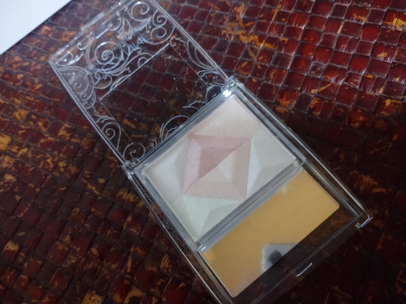 パールグロウハイライト/CEZANNE/ハイライト・シェーディングを使ったクチコミ(1枚目)