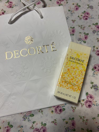 DECORTÉ キモノ ミモザ パフュームド ハンドクリームのクチコミ「

🐈‍⬛DECORTÉキモノ ミモザ パフュームド ハンドクリーム🐾



うちの近所には百.....」（1枚目）