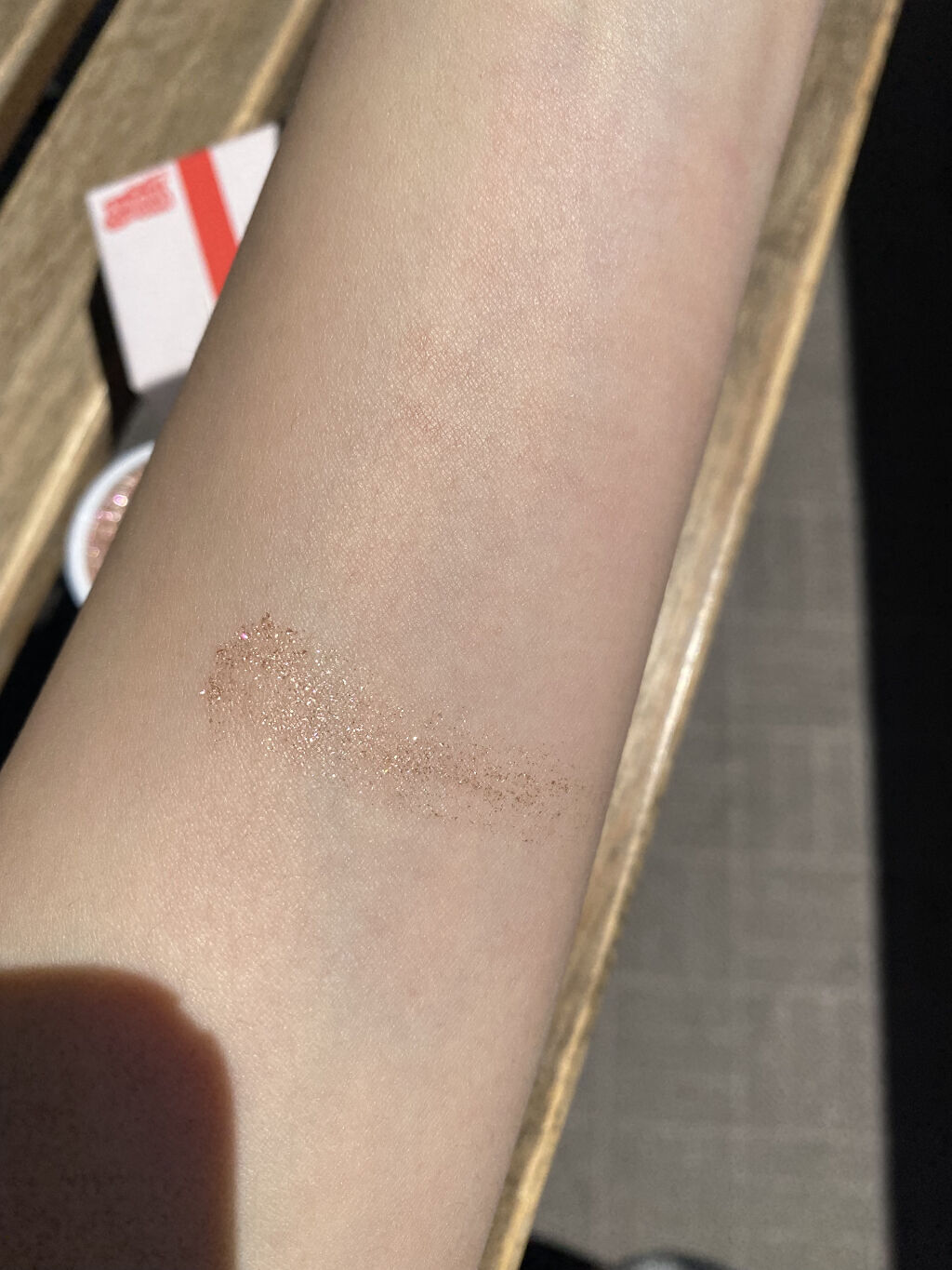 バルーンポップ/ColourPop/単色アイシャドウを使ったクチコミ（3枚目）