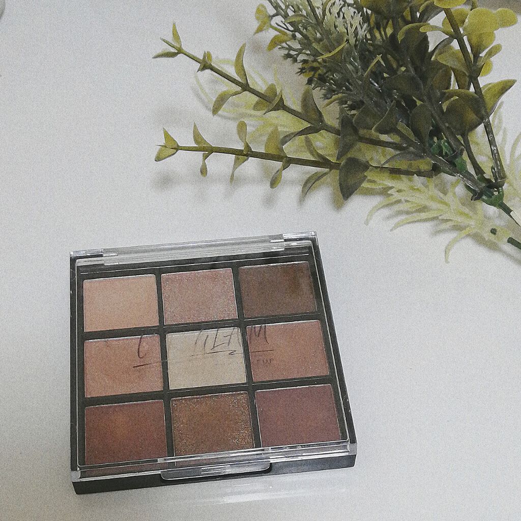 UR GLAM BLOOMING EYE COLOR PALETTE/U R GLAM/アイシャドウパレットを使ったクチコミ(2枚目)