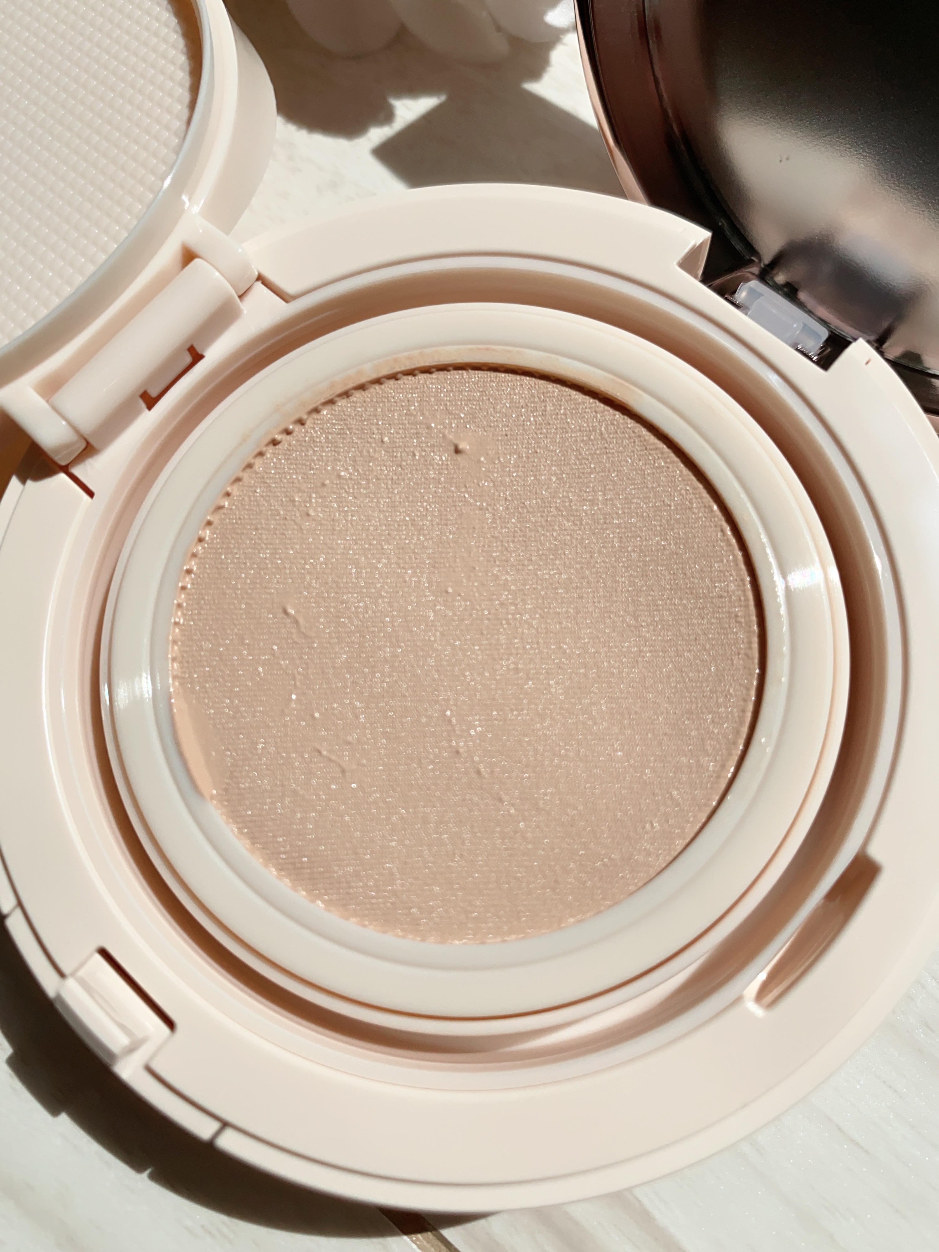 メッシュタイトアップクッション/BEAUDIANI/クッションファンデーションを使ったクチコミ（3枚目）