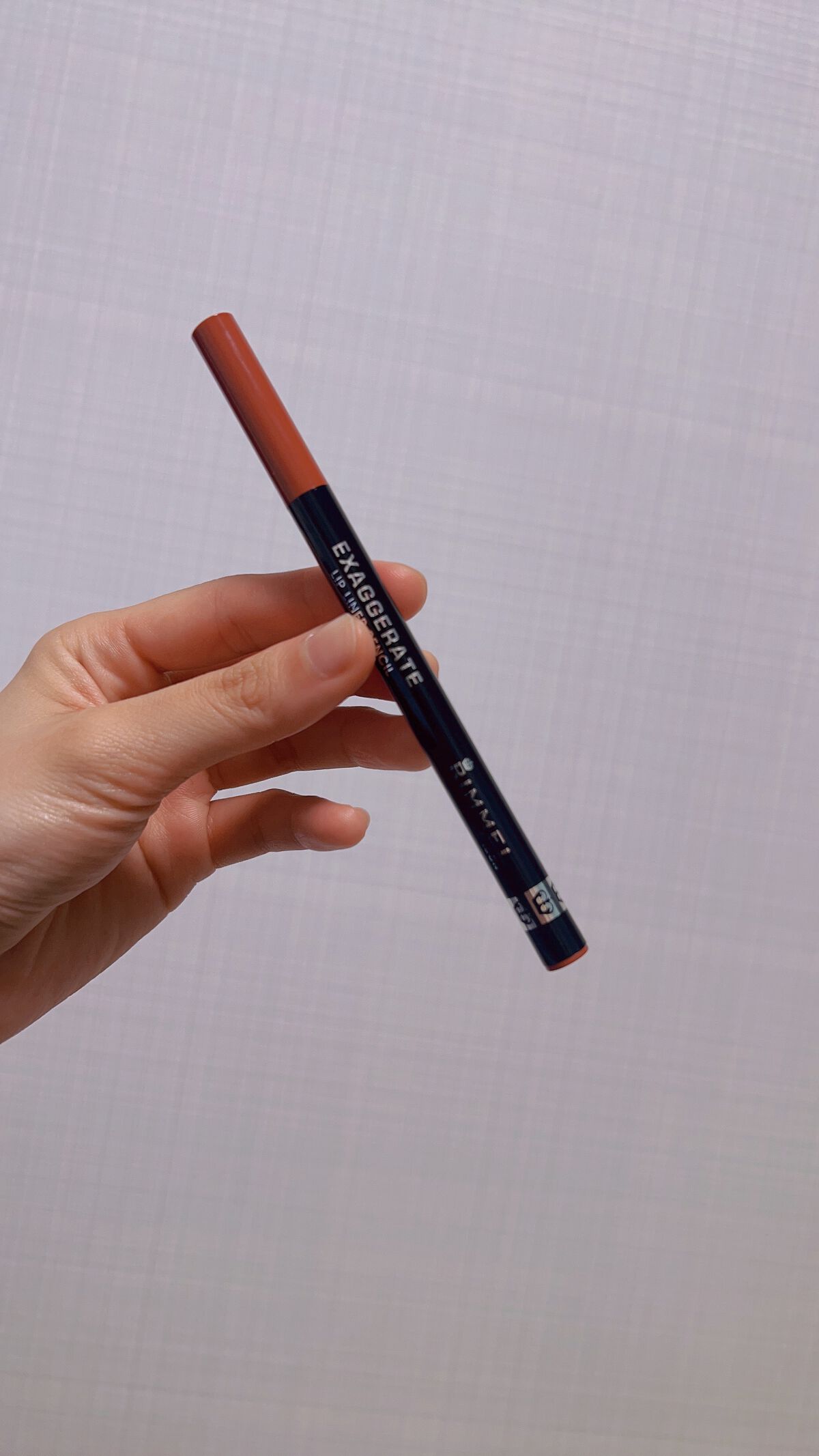 エグザジェレート リップライナーペンシル 004 ウォームレッド/リンメル ロンドン/リップライナーを使ったクチコミ（1枚目）