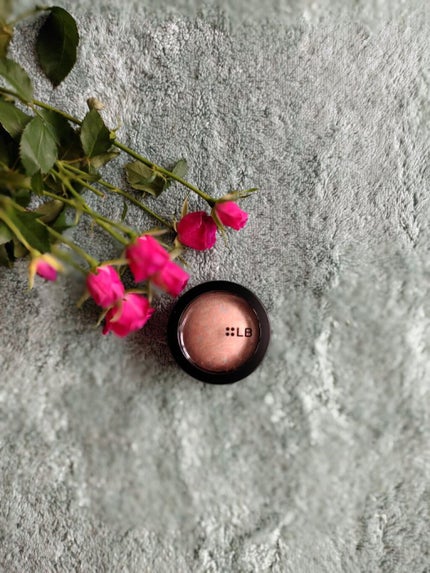 マーブルハイライター/LB/パウダーチークを使ったクチコミ(2枚目)