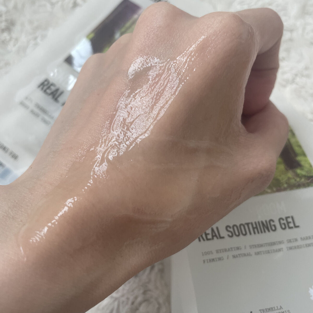 スノーマッシュルームリアルスージングジェル/daymellow’/ボディローションを使ったクチコミ（3枚目）