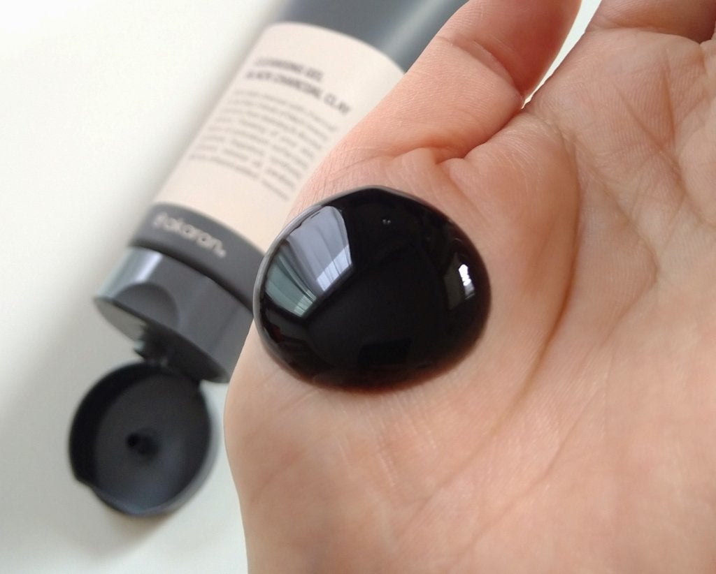 ブラックジェルクレンジング/.akaran/クレンジングジェルを使ったクチコミ(2枚目)