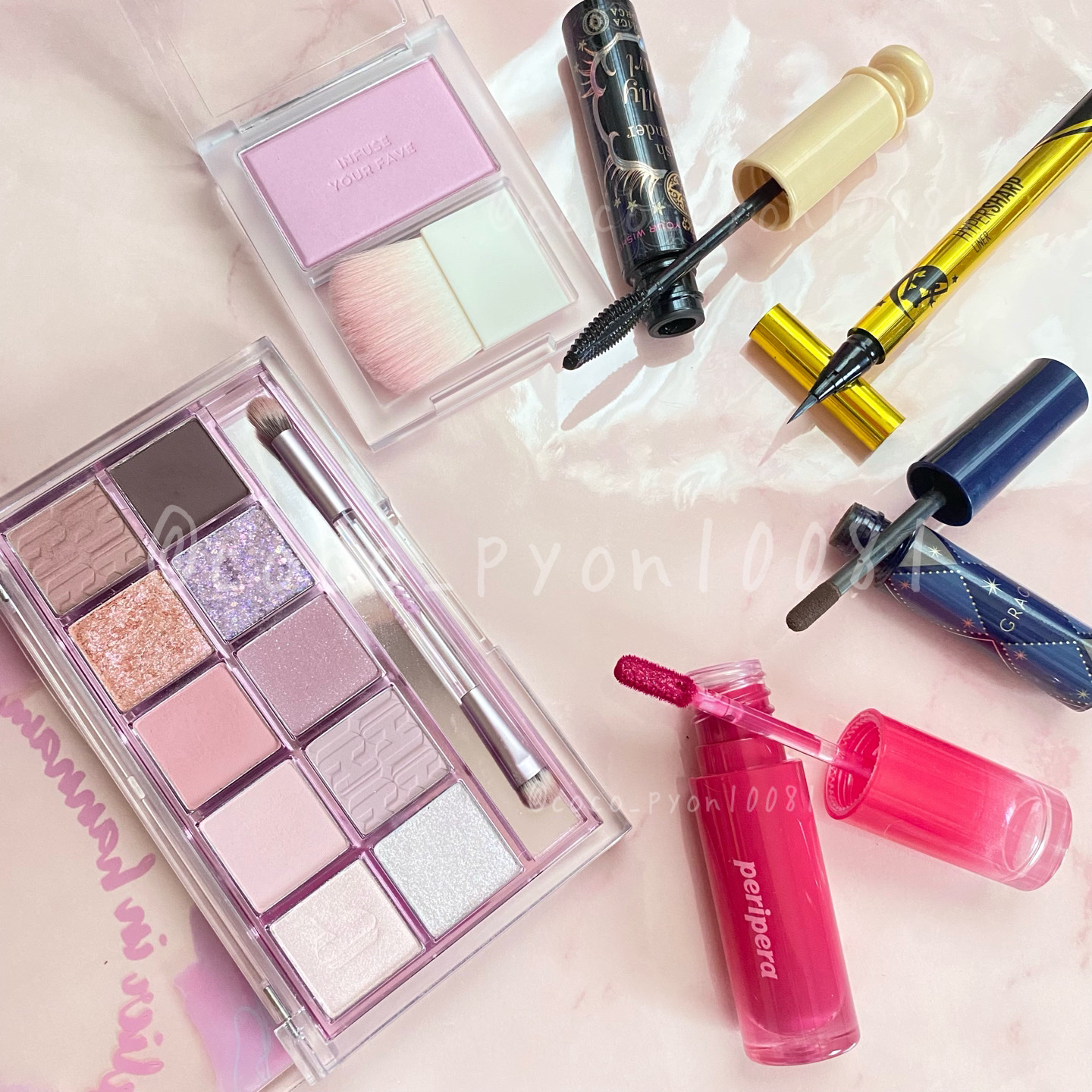 ハイパーシャープ ライナー R BK-SM1 ブラック（美少女戦士セーラームーン コレクション ）/MAYBELLINE NEW YORK/リキッドアイライナーを使ったクチコミ（2枚目）