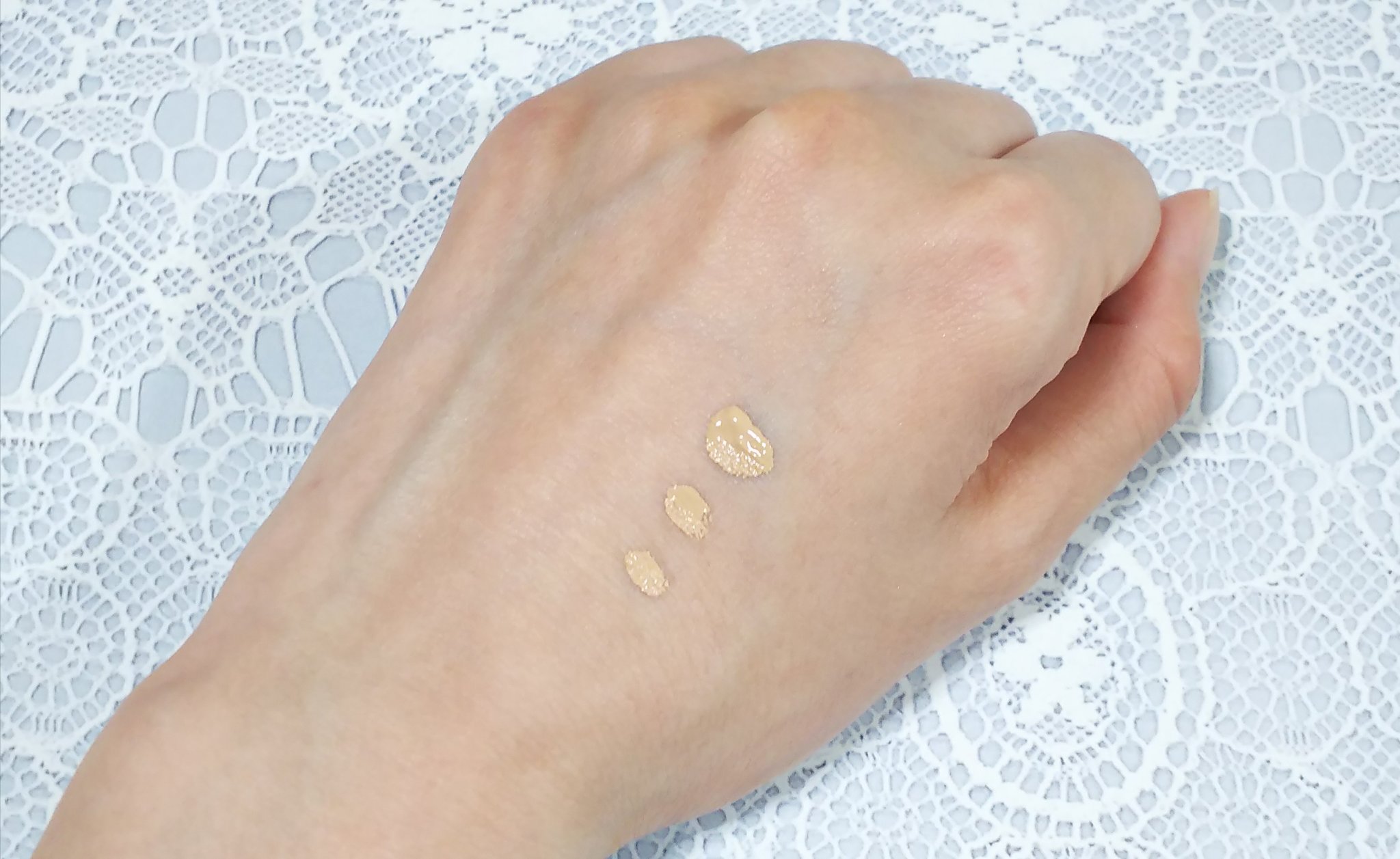 ミネラルインナートリートメントリキッドコンシーラー ナチュラルベージュ/エトヴォス/リキッドコンシーラーを使ったクチコミ（3枚目）