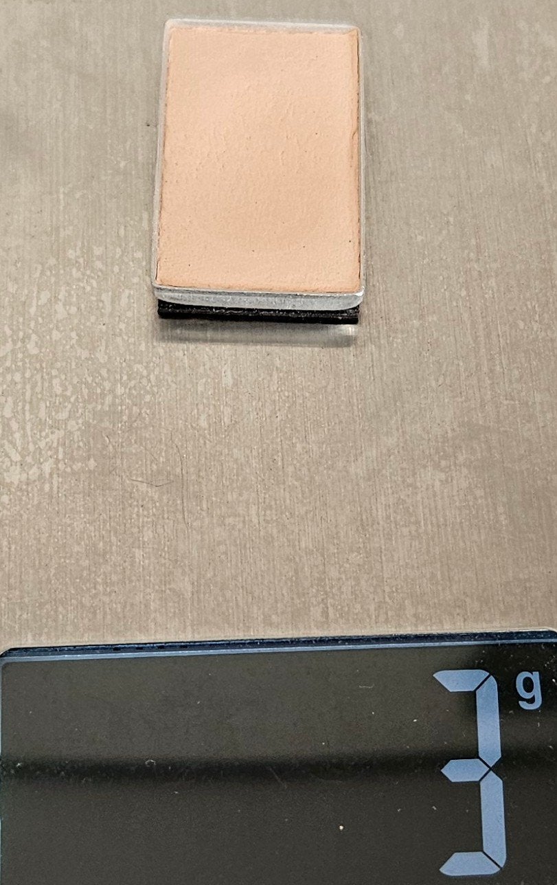 クリスタルシングルアイシャドウ/TONYMOLY/単色アイシャドウを使ったクチコミ(2枚目)