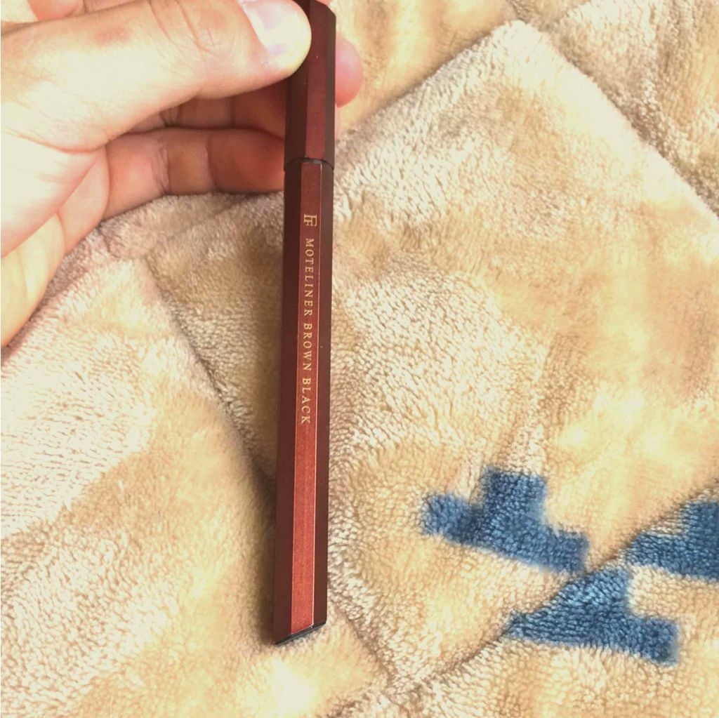 モテライナー リキッド/UZU BY FLOWFUSHI/リキッドアイライナーを使ったクチコミ(1枚目)