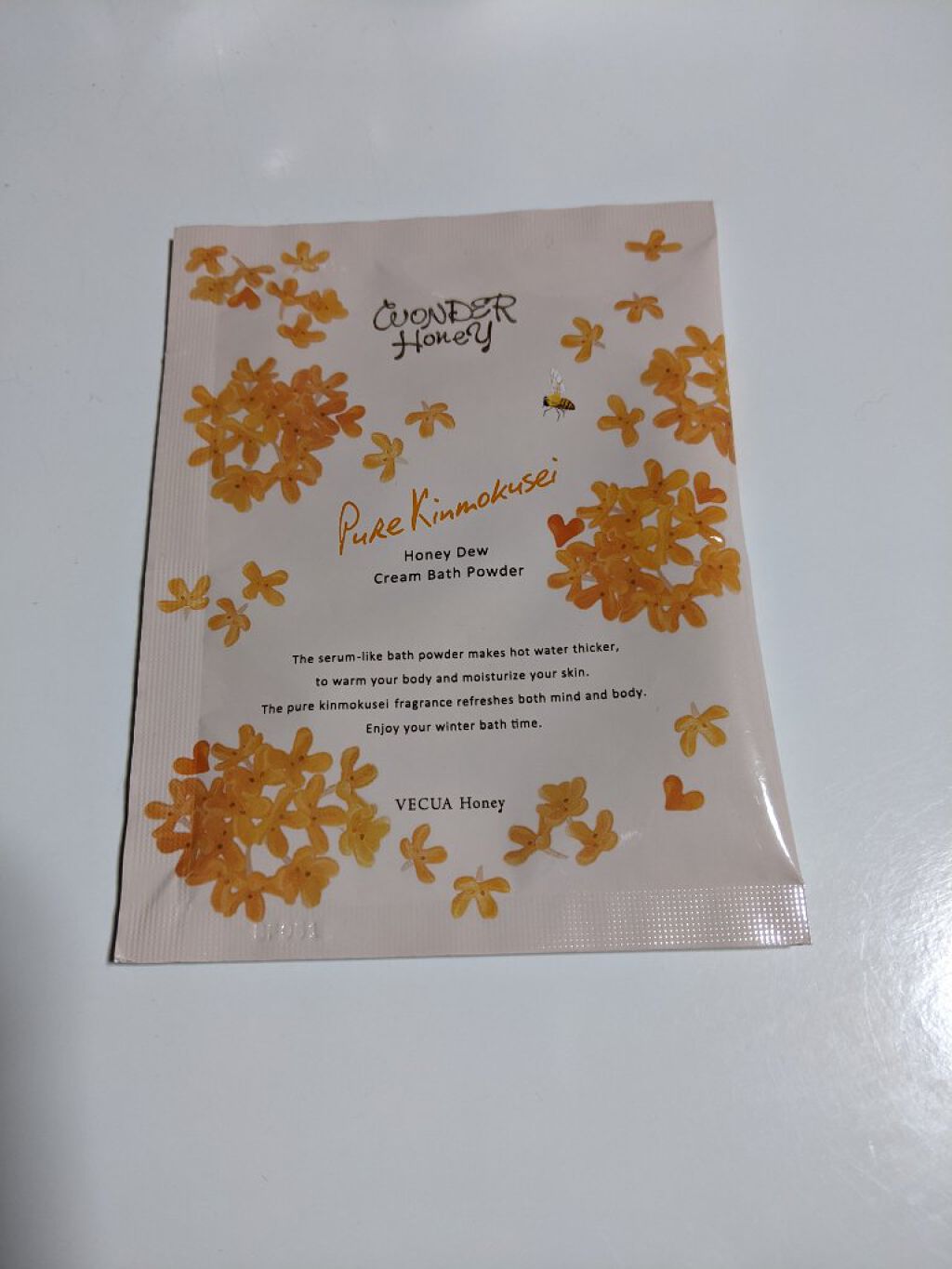 ワンダーハニー　とろとろふんわりクリームバス ピュアキンモクセイ/VECUA Honey/炭酸系入浴剤を使ったクチコミ（1枚目）