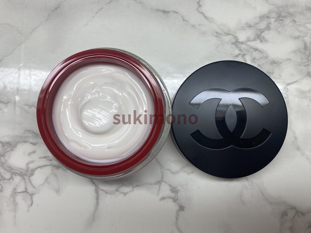 クリーム N°1 ドゥ シャネル /CHANEL/フェイスクリームを使ったクチコミ（3枚目）