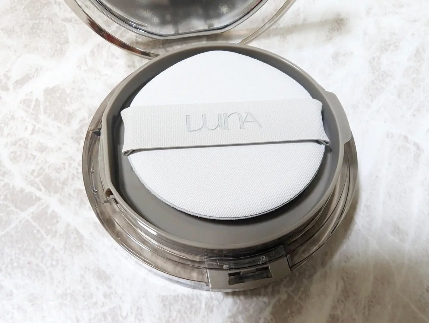 ブラーカバークッション/LUNA/クッションファンデーションを使ったクチコミ(3枚目)