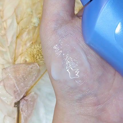 プレミアムボディミルク ホワイトニング【医薬部外品】 /ニベア/ボディミルクを使ったクチコミ(3枚目)