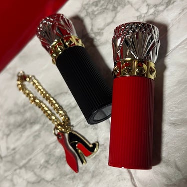 クリスチャン ルブタン ソーグロウ リップカラーのクチコミ「購入品💕

6月7日発売🥰

Christian Louboutin

ルージュルブタン オン.....」（3枚目）