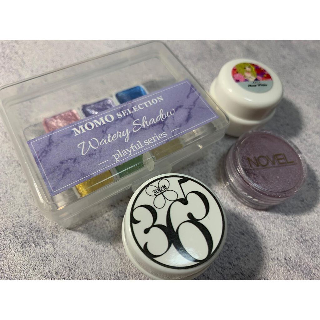 minminail on LIPS 「**MOMOのウォータリーを久しぶりに使ったネイル💅🤍可愛い、..」(3枚目)