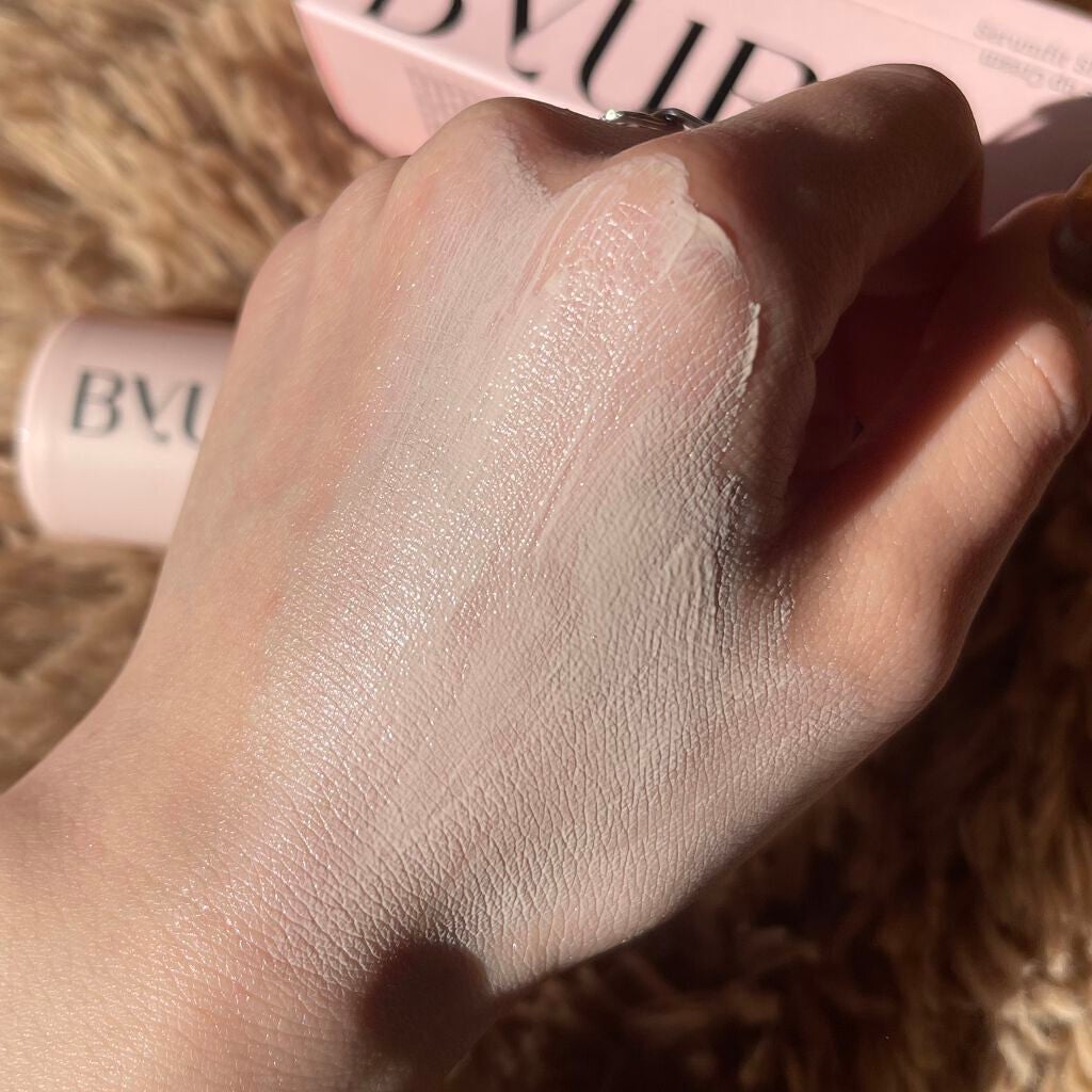 セラムフィット シャイニング トーンアップクリーム /ByUR/化粧下地を使ったクチコミ(4枚目)