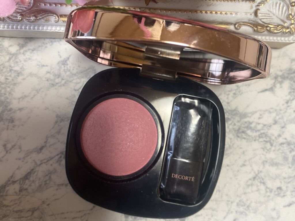 パウダー ブラッシュ PK806/DECORTÉ/パウダーチークを使ったクチコミ（1枚目）