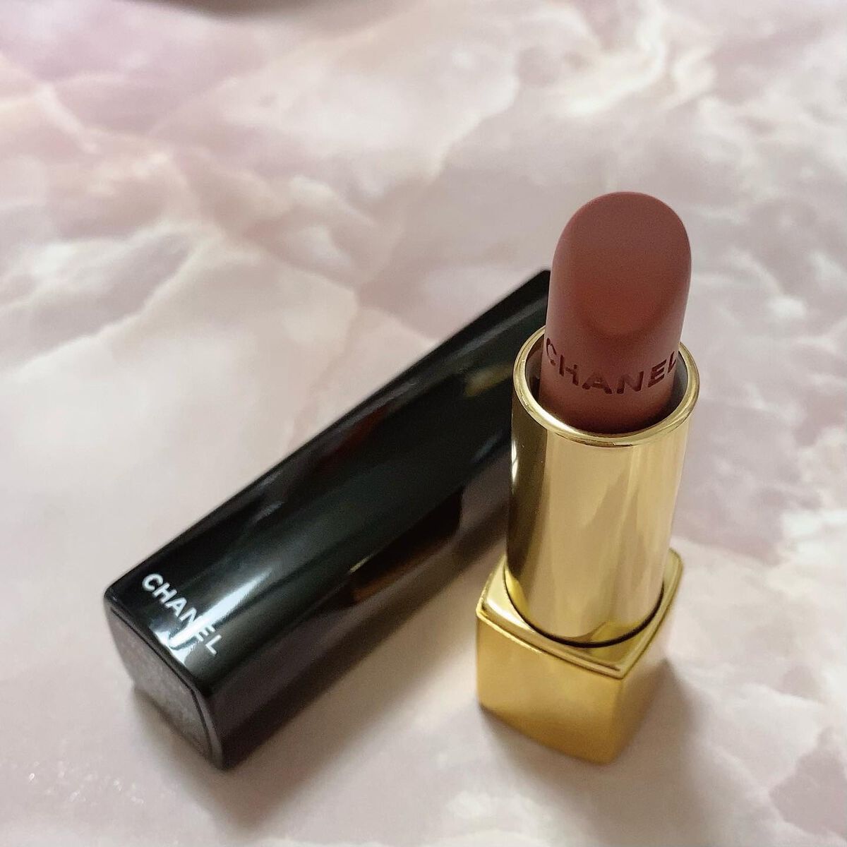 ルージュ アリュール ヴェルヴェット/CHANEL/口紅を使ったクチコミ(4枚目)