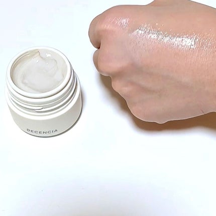 ディセンシア クリーム/DECENCIA/フェイスクリームを使ったクチコミ(4枚目)