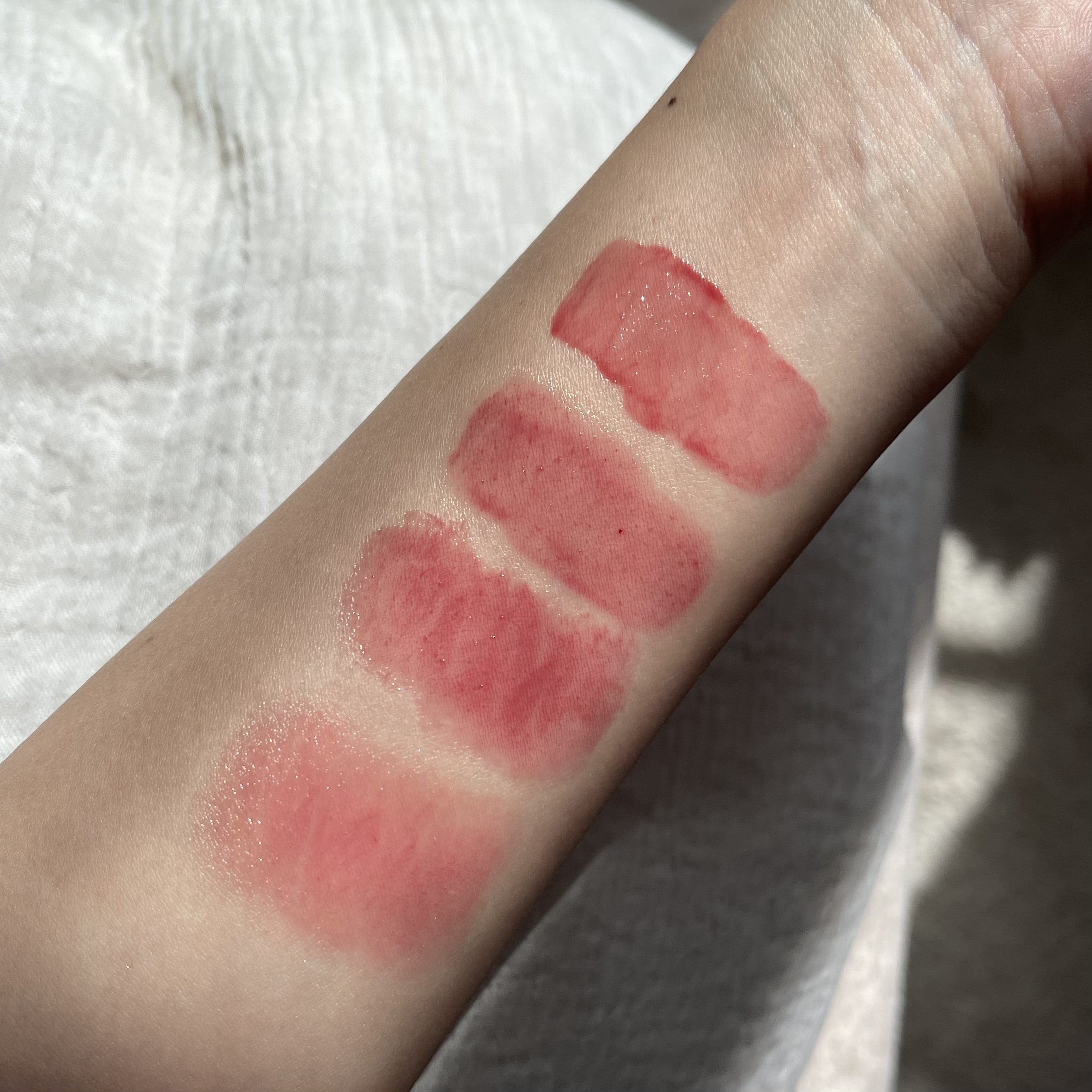 リップバーム；リーブビハインド 03ピンチオブスパイス/Huxley/リップバームを使ったクチコミ（3枚目）