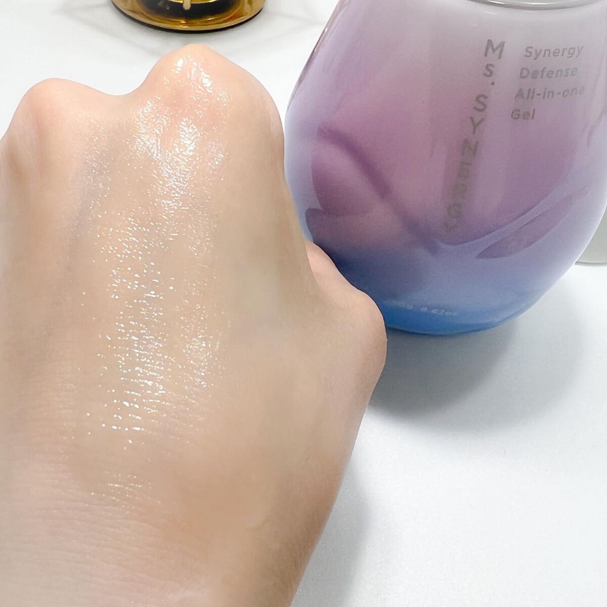 ディフェンス オールインワンジェル/Ms.SYNERGY/オールインワン化粧品を使ったクチコミ(4枚目)