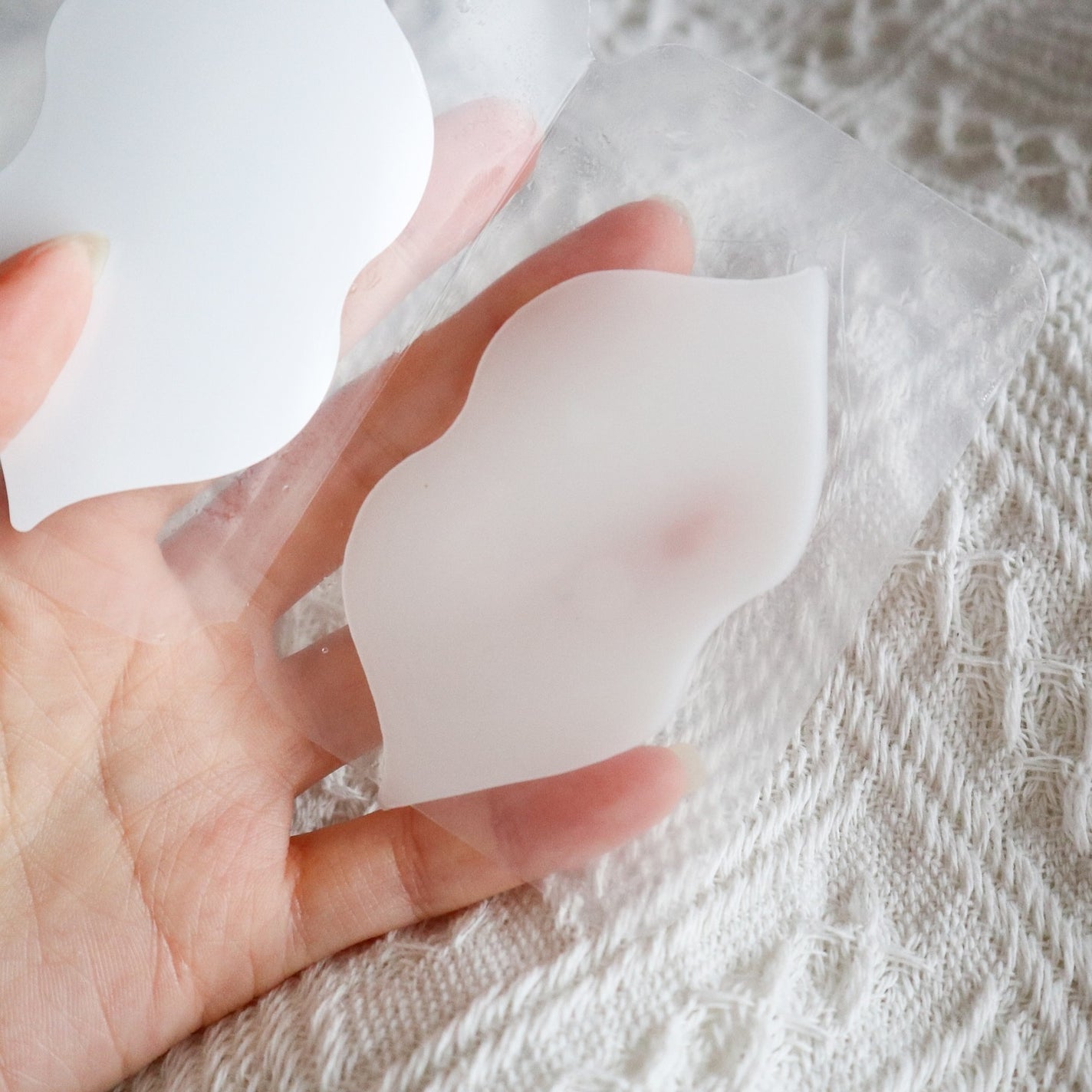 リップパック ふっくらハリ感タイプ<ハーバルハニーの香り>/CHOOSY/リップマスクを使ったクチコミ(7枚目)