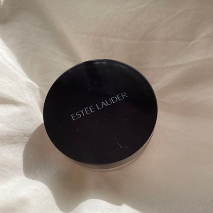 ESTEE LAUDER パーフェクティング ルース パウダーのクチコミ「ずっっと使っている愛用パウダーです!これがないと不安!
コスデコのパウダーも持っていますが、
.....」(1枚目)