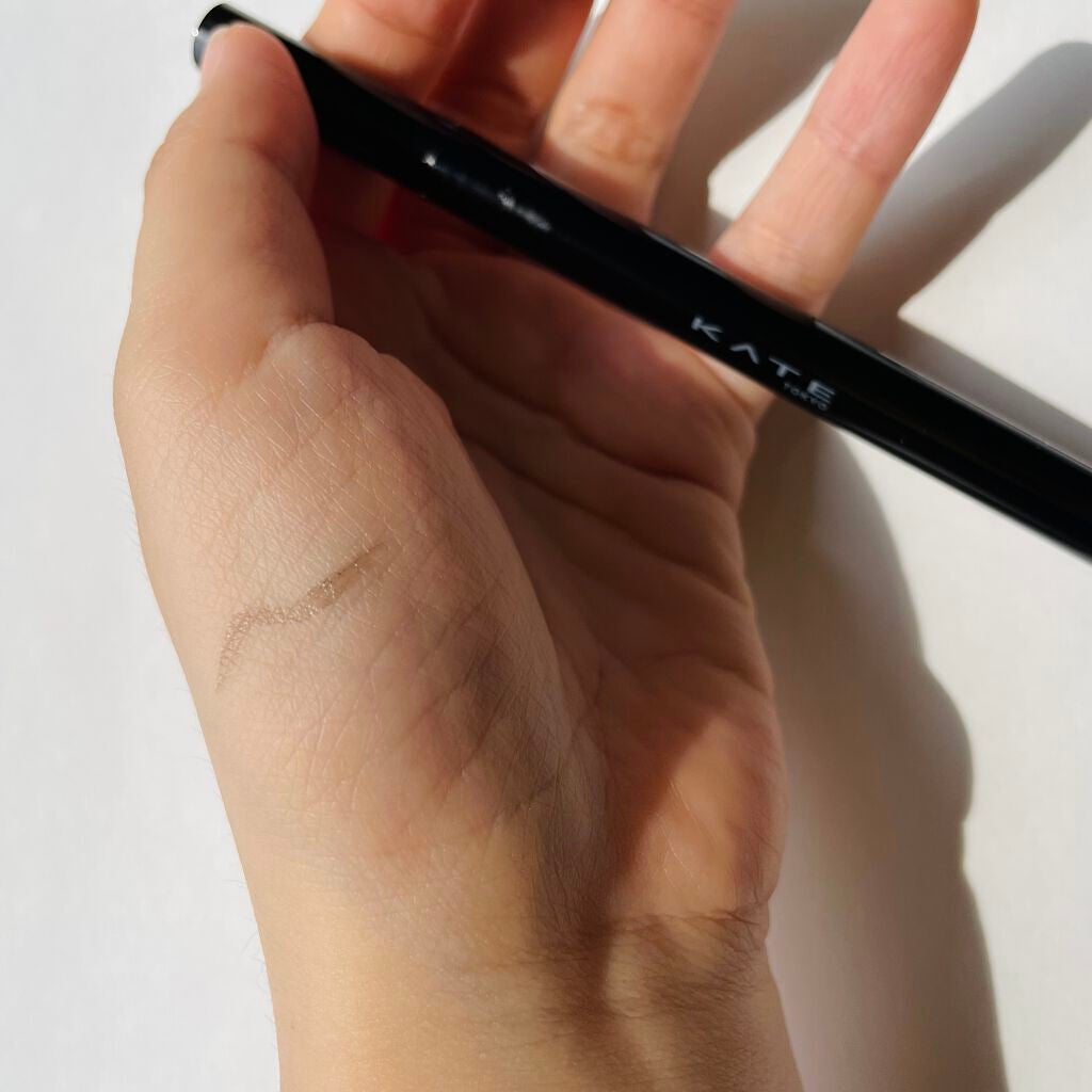 デザイニングライナー/KATE/リキッドアイブロウを使ったクチコミ(2枚目)
