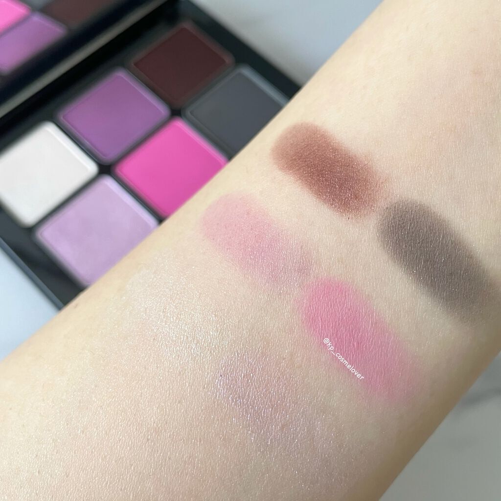 HOLIDAY EYESHADOW PALETTE /DAZZSHOP/アイシャドウパレットを使ったクチコミ(4枚目)