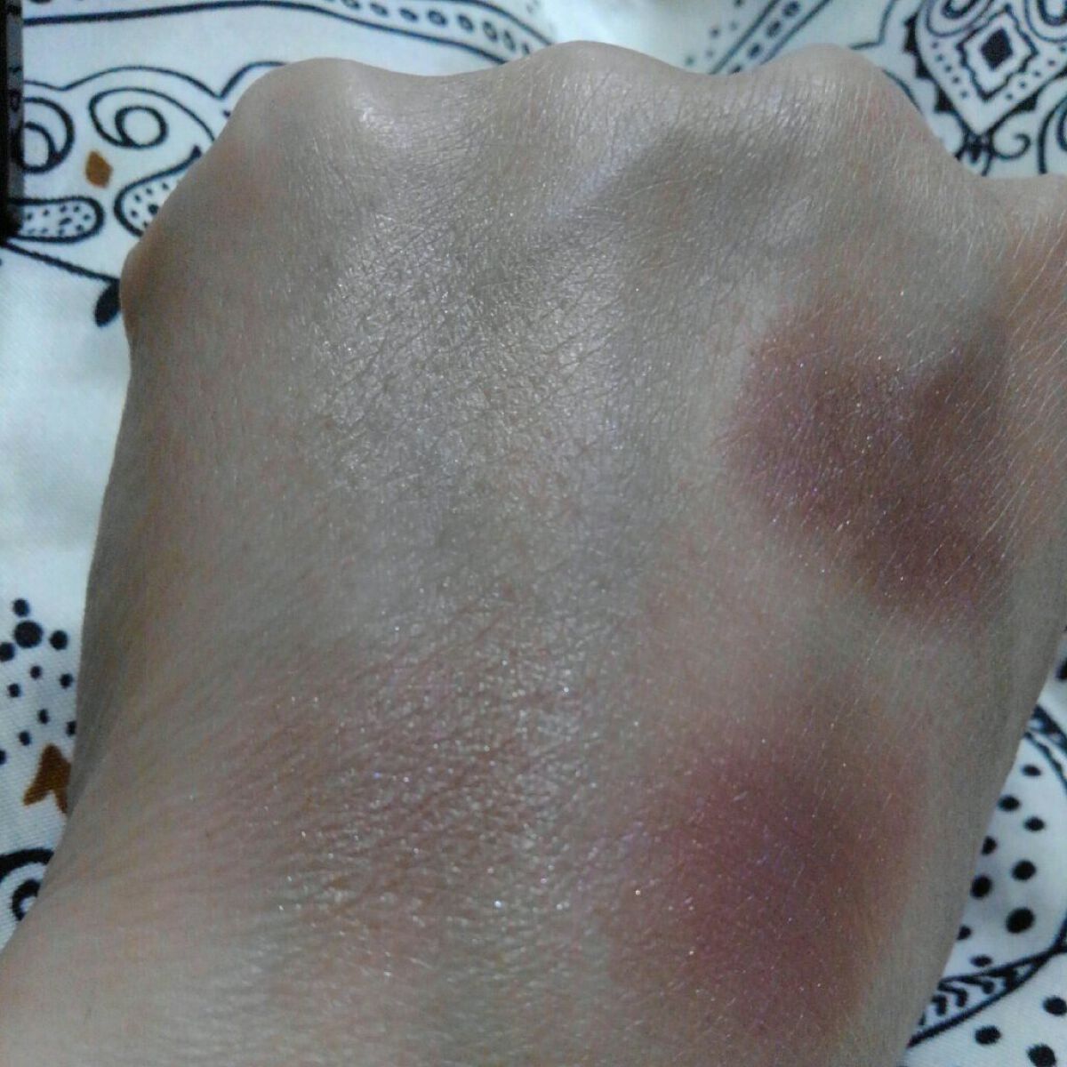 ミネラルクラッシィシャドー/エトヴォス/アイシャドウパレットを使ったクチコミ(3枚目)