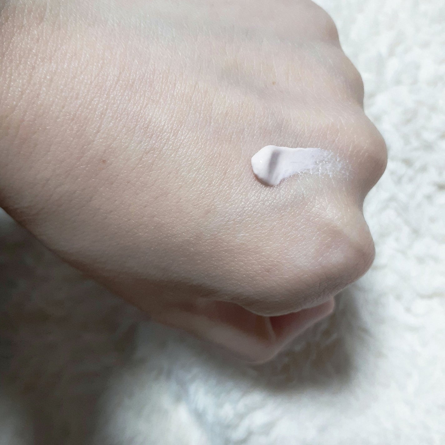 ミネラルインナートリートメントベース/エトヴォス/化粧下地を使ったクチコミ(2枚目)