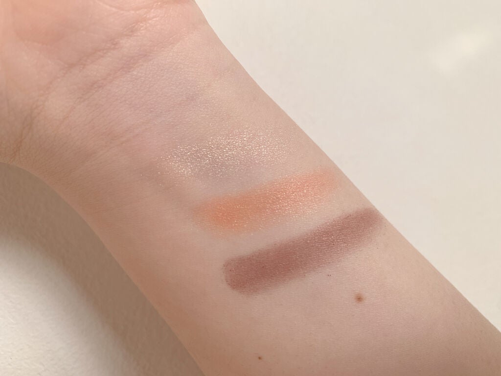 トーンアップアイシャドウ/CEZANNE/アイシャドウパレットを使ったクチコミ(3枚目)