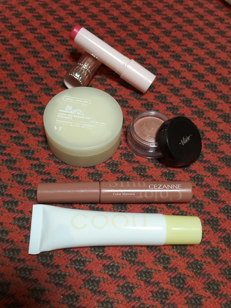 CICA ノーセバムUVパウダー/VT/日焼け止めパウダーを使ったクチコミ（1枚目）