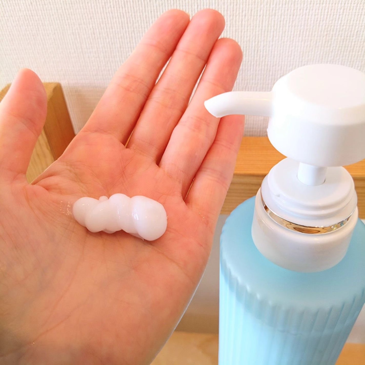 リフレッシュ × さらつや シャンプー/トリートメント/h&s/市販シャンプーを使ったクチコミ(5枚目)