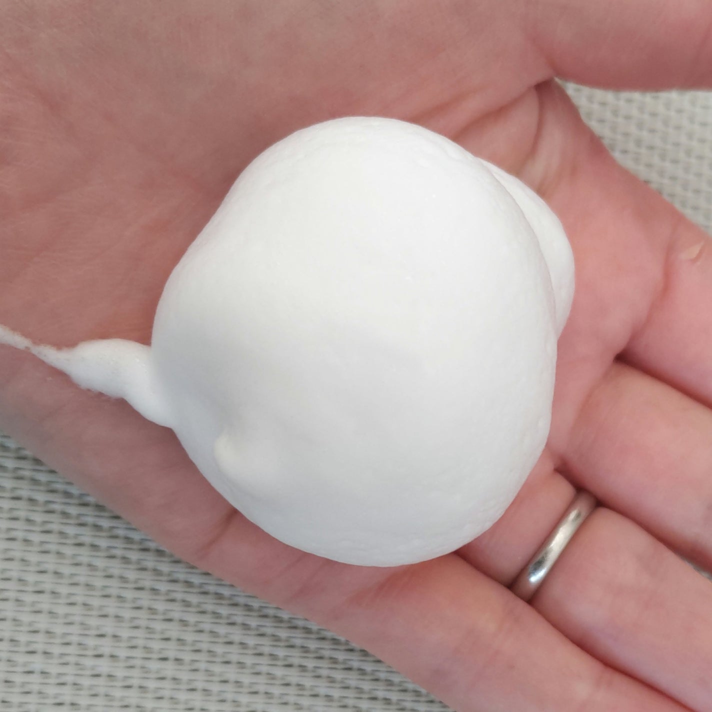 ニゼル ハイクラッチフィズフォーム/ニゼル/ヘアムースを使ったクチコミ(3枚目)