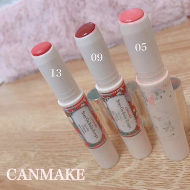 


CANMAKE💕「ステイオンバームルージュ」
3色レビュー💄✨



 これ一本でも十分なくらい発色がめちゃくちゃいい!!グロス塗ってる感覚でしっとりぷるぷるに仕上げてくれます😚💗しかも落ちにくく