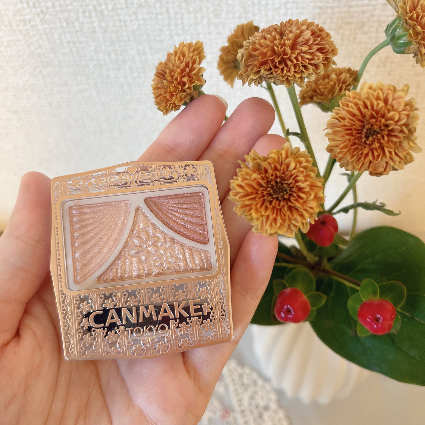 ジューシーピュアアイズ/キャンメイク/アイシャドウパレットを使ったクチコミ(1枚目)